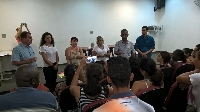 Movimento “Todos contra a Emdhap” tira dúvidas sobre a entrega de apartamentos