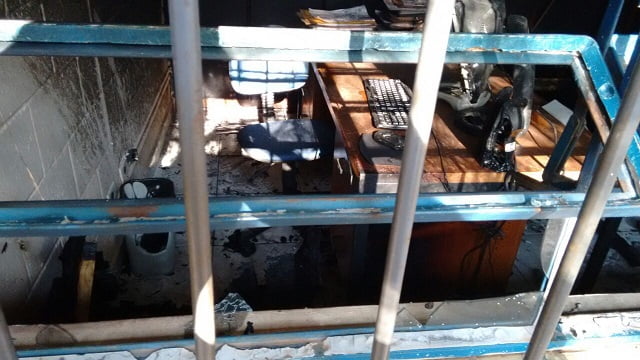 Escola é incendiada no feriado da independência