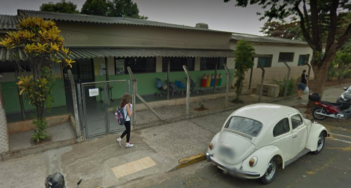 Na frente de escola, homem bate em mulher e vai preso em Piracicaba