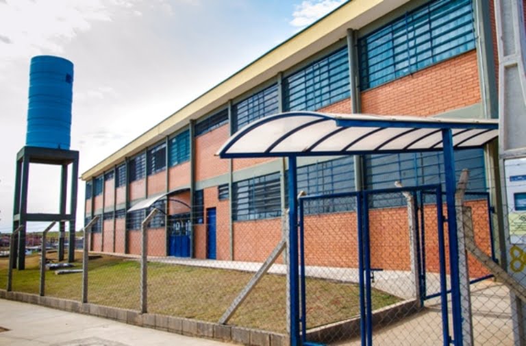 Prefeito inaugura escola no Jardim Piracicaba nessa tarde (12)