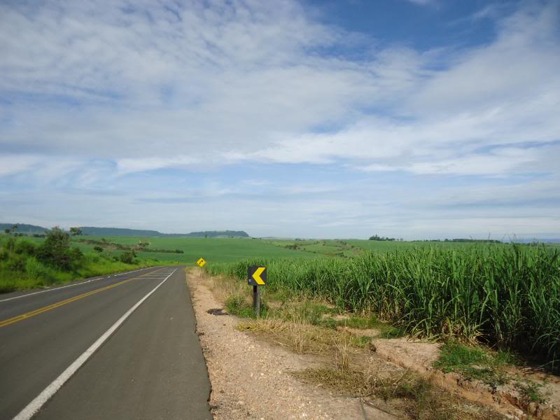 Prefeitura inicia reparos em estrada Piracicaba – Anhembi