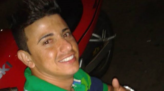 Furgão desgovernado provoca grave acidente com morte em rodovia