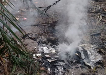 Criança e mais quatro pessoas morrem em queda de avião em Manaus