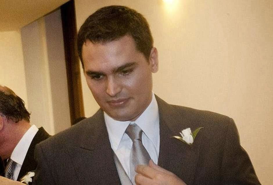 Vídeo mostra helicóptero onde estava Thomaz Alckmin caindo