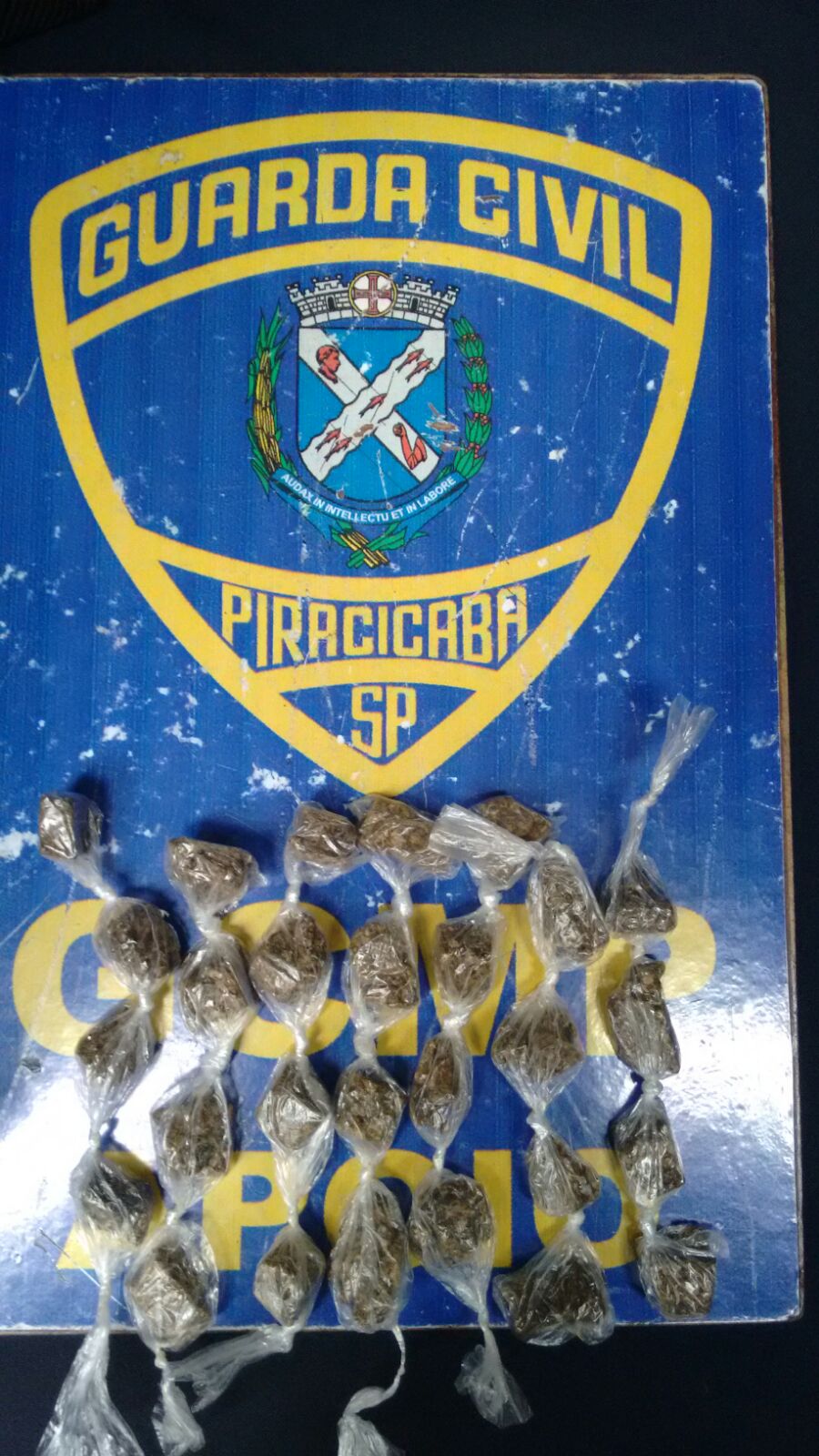 Adolescente é pego com maconha no Jardim Oriente, em Piracicaba