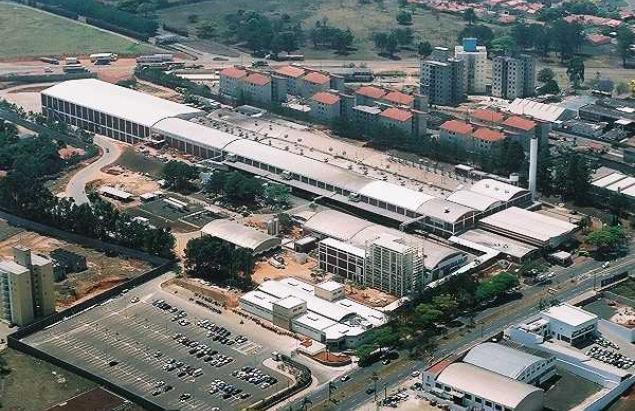 Incêndio assusta funcionários de fábrica de biscoitos nessa tarde (5)