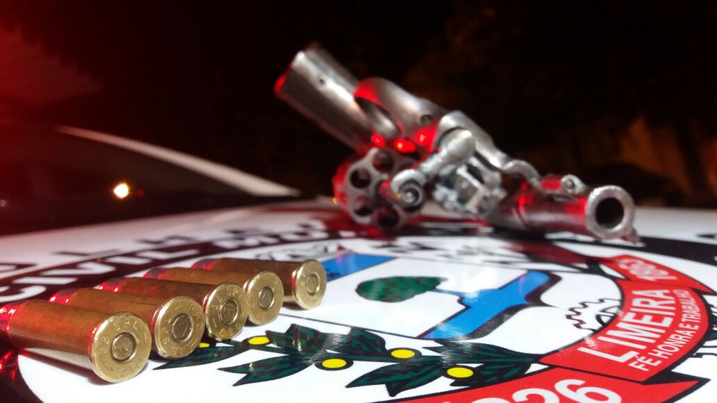 Assaltante é baleado e preso durante tentativa de assalto