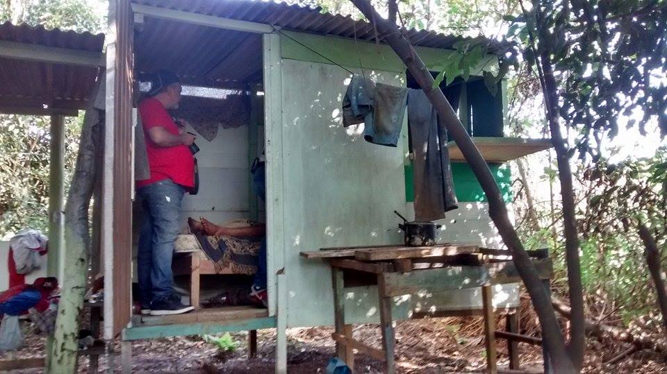 Homem é encontrado morto com dez facadas em Piracicaba