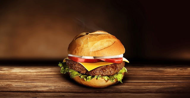 Madero comemora um ano em Piracicaba com promoção de 20% de desconto