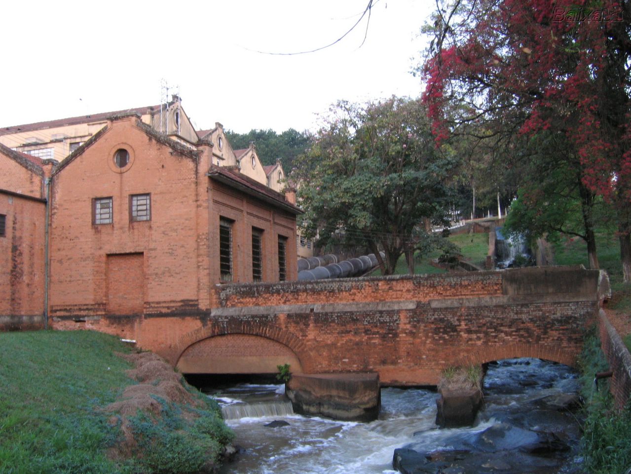 “Mirante Shopping”: Prédio da fábrica Boyes virará shopping na rua do porto