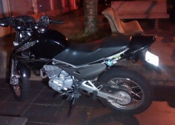 Moto usada no crime era do próprio assaltante - Foto: Valter Martins / Piracicaba em Alerta