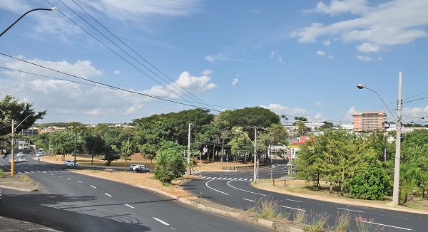Obras de alargamento de rotatória que liga três avenidas em Piracicaba ficam prontas