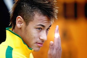 ‘Felipão ficou bravo e vetou despedida de Neymar na Vila’, revela China