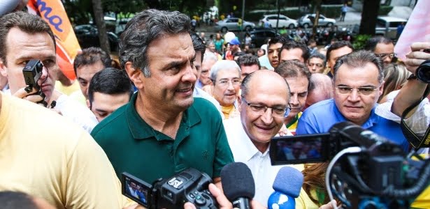 VÍDEO: Aécio e Alckmin são hostilizados por manifestantes na capital