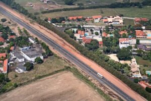Obras atrasadas aumentam índices de acidentes. 