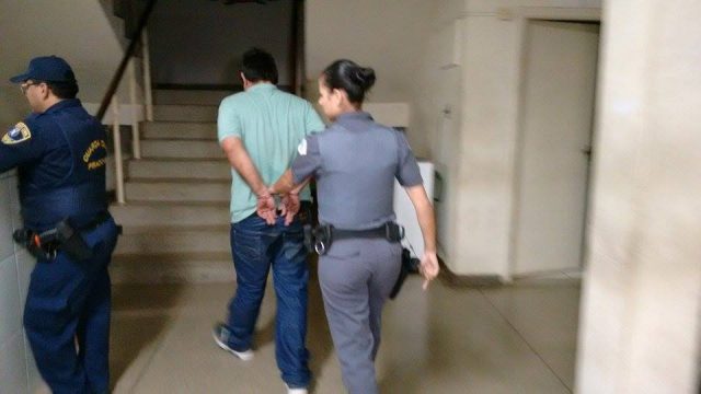 Homem de 35 anos é preso após furtar mercado em Piracicaba