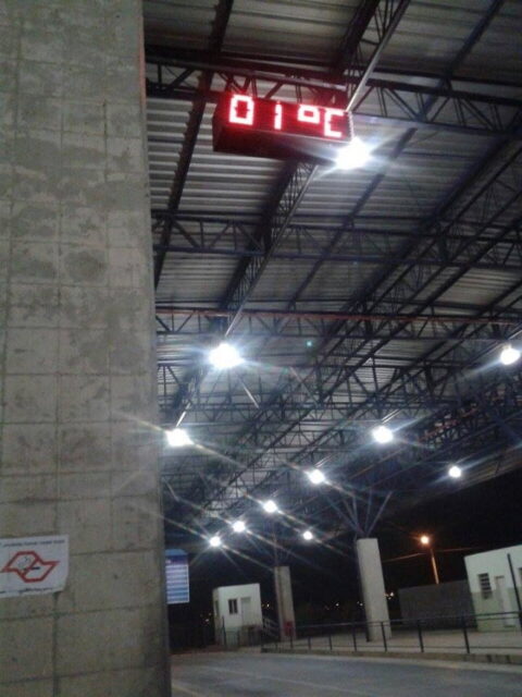 Terminal do São Jorge hoje por volta das 05h30 - Foto: Luiz Fernando Piromal / Você no Pira