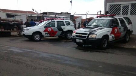PolÃ­cia Militar, PerÃ­cia e Samu estiveram no local - Foto: Valter Martins / Piracicaba em Alerta