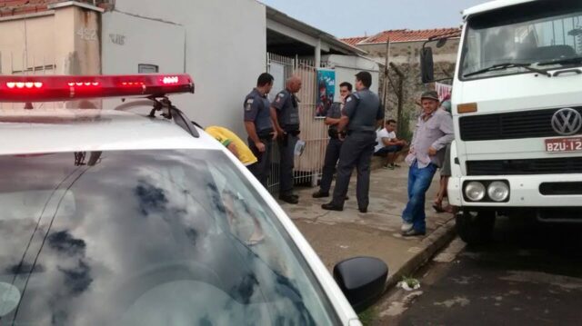 Polícia Militar, Perícia e Samu estiveram no local - Foto: Valter Martins / Piracicaba em Alerta