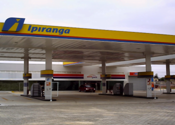 Briga teria comeÃ§ado em posto de combustÃ­veis - Foto: Google Maps