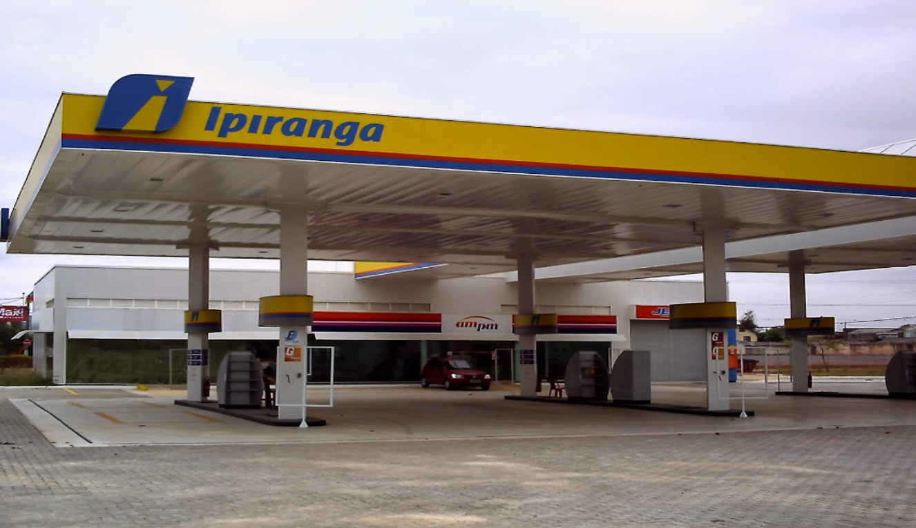 Trio espanca e quase arranca orelha de um pedreiro no Piracicamirim