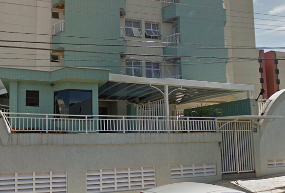 Fumaça saindo de apartamento em Piracicaba mobiliza bombeiros