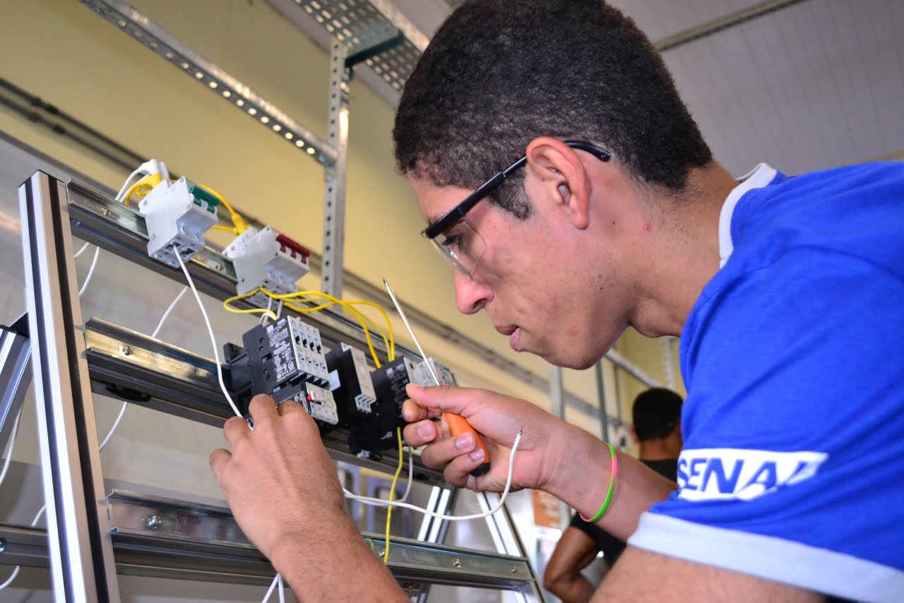 Senai encerra hoje (27), inscrições para curso técnico gratuito
