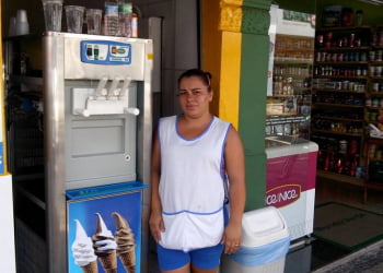 Sorveteira diz se sentir imcapaz diante da situação - Foto: Junior Cardoso