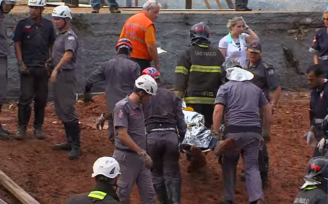 Dois trabalhadores morrem e três ficam feridos em deslizamento de terra
