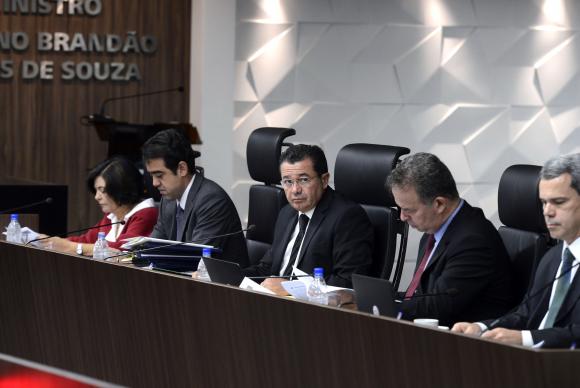 TCU nega recurso do governo sobre atrasos em repasses a bancos públicos