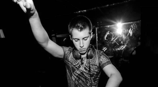 Adolescente morre em incêndio dentro de casa