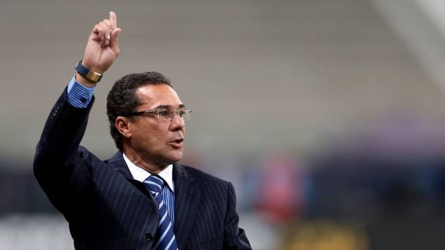 XV vai jogar contra time treinado por Vanderlei Luxemburgo neste sábado