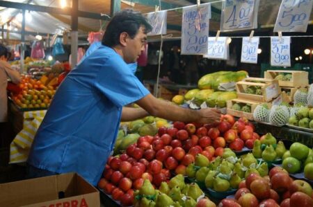 Coronavírus: varejões municipais permanecem abertos em Piracicaba