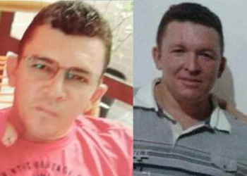 Do lado esquerdo Willian e do direito Socrates - Foto: Marcelo Carrijo