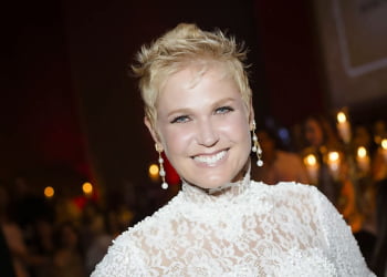 Record oferece transformar Xuxa em apresentadora da famÃ­lia brasileira como fez com Eliana - Foto: DivulgaÃ§Ã£o